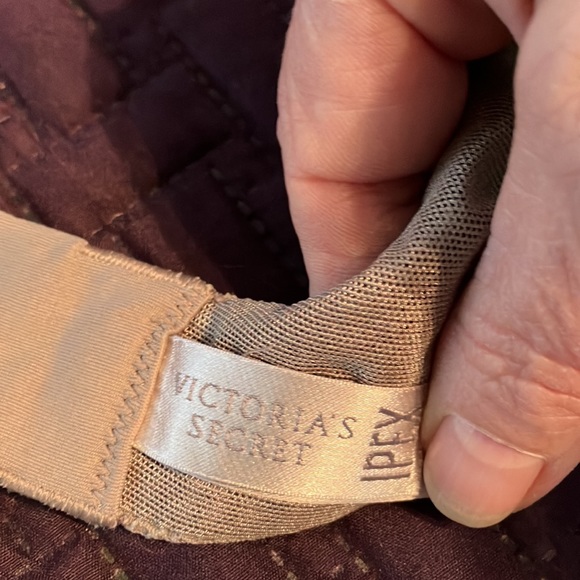 Victoria Secret IPEX Bra 38D - Picture 3 of 5